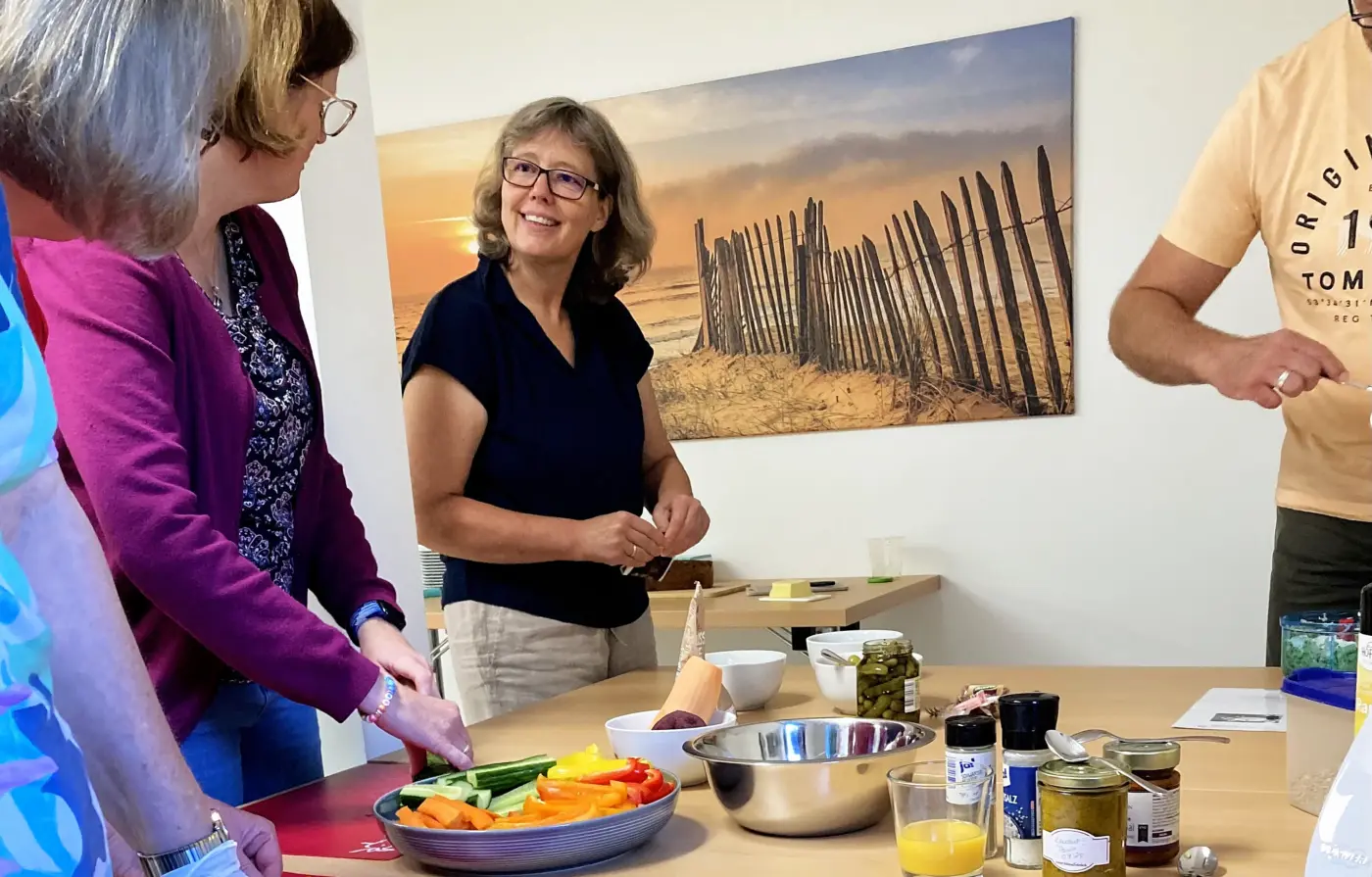 Wooßmann Akademie. Typgerechte Ernährung – Workshop für nachhaltige Ernährungsstrategien. Lebensstil Anpassungen für erhöhte Produktivität und Wohlbefinden. In Bremen und Niedersachsen.